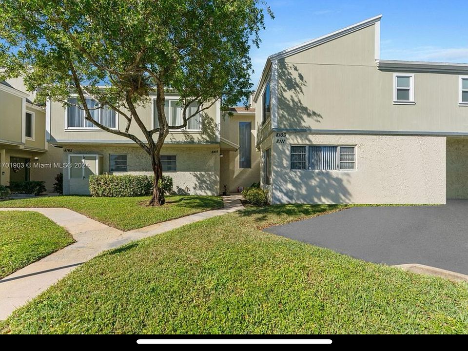 1st image of 8111 Lagos De Campo Blvd