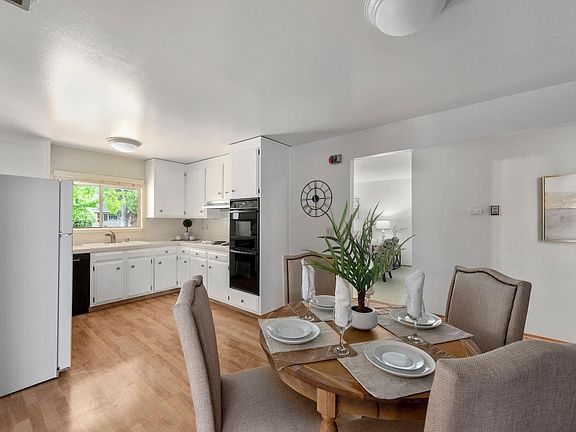 4th image of 4009 Laurelglen Ct