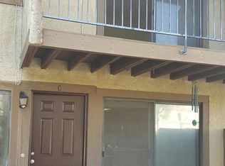 9298 Citrus Ave APT C, Fontana, CA 92335