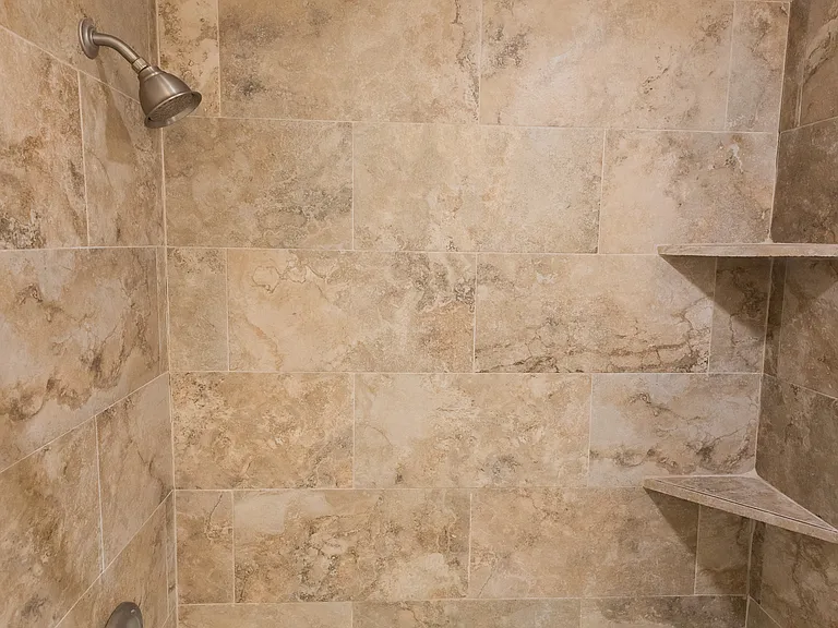 1714 Leona Dr — Photo 8