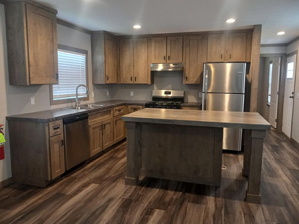 1st image of 2101 SW 38th St Lot 16
