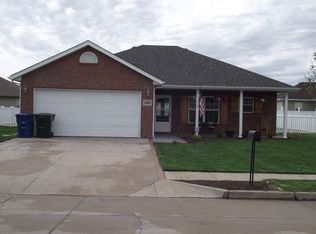 1383 Matthew St, Fulton, MO 65251