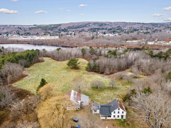 48 Kelton Road, Augusta, ME 04330