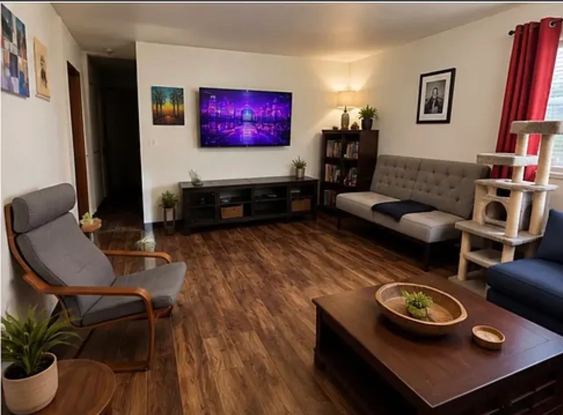 2 bed, 1400 sqft, $2,650 — Photo 3