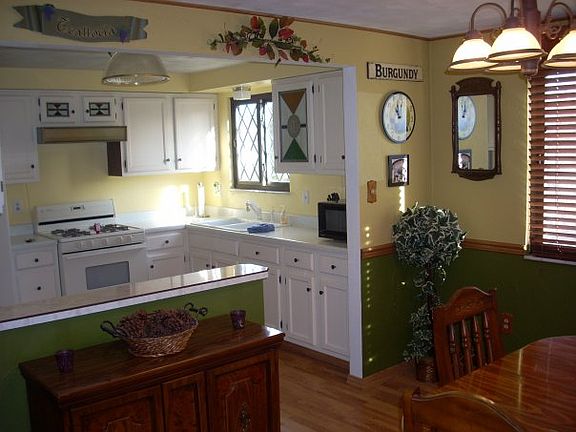 5th image of 133 Shara Dr