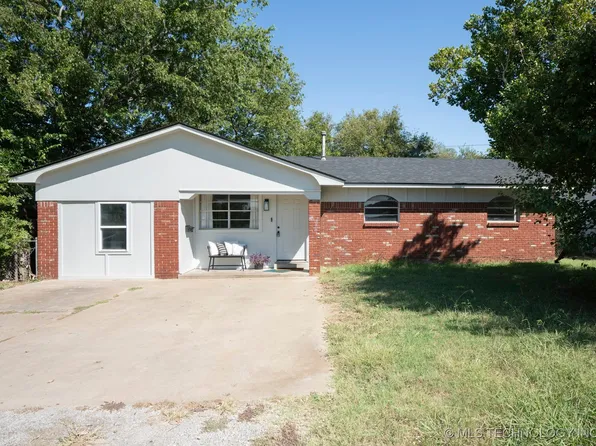 6209 E Young Pl, Tulsa, OK 74115