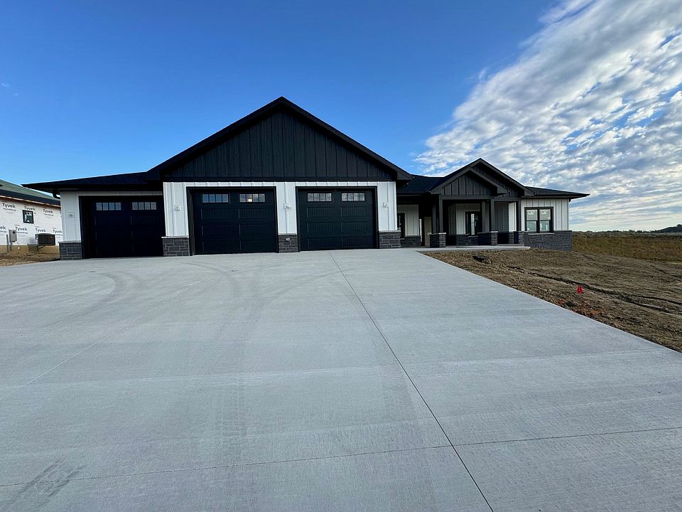 1st image of 8241 Tegan Dr