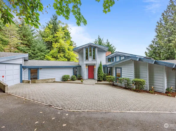 6900 96th Avenue SE, Mercer Island, WA 98040