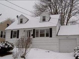 346 Hillcrest Ave, Plainfield City, NJ 07062