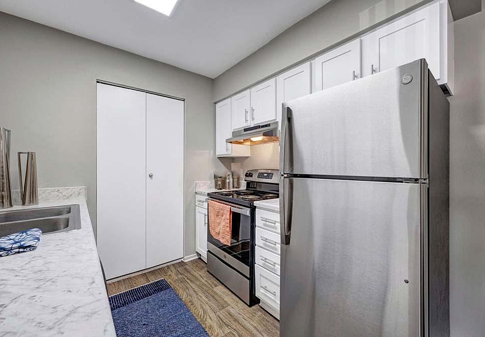 1st image of 5839 Pierce St #91203