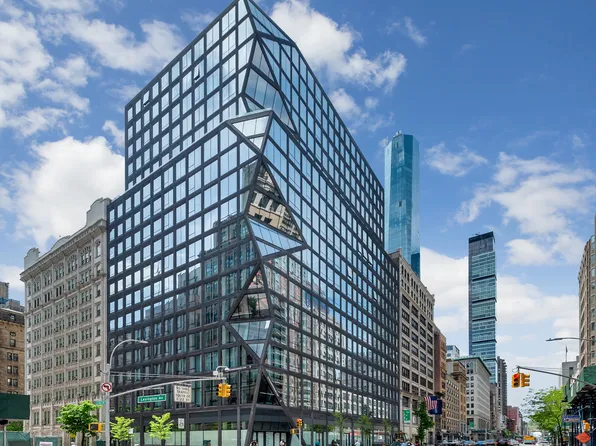 121 East 22nd Street image 22 of 22