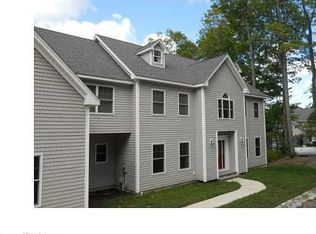 150 S Georges Hill Rd, Southbury, CT 06488