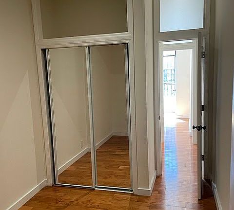 4th image of 417 W 44th St #1A