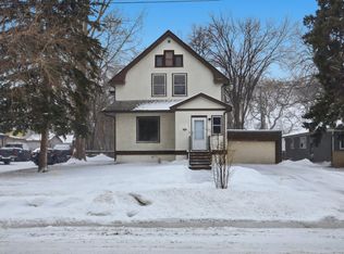 819 7th Ave S, Moorhead, MN