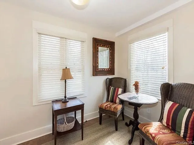 6 bed, 3.0 bath, 2200 sqft, $5,000 — Photo 3