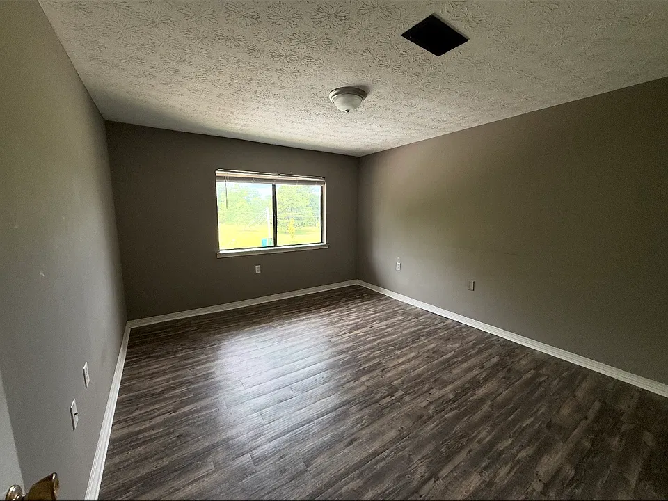 159 Ash Ave NE #141