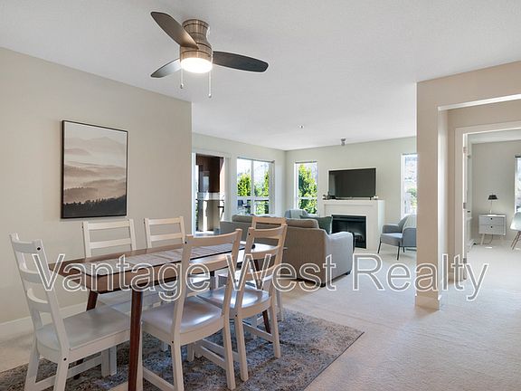 5th image of 1093 Sunset Dr #306