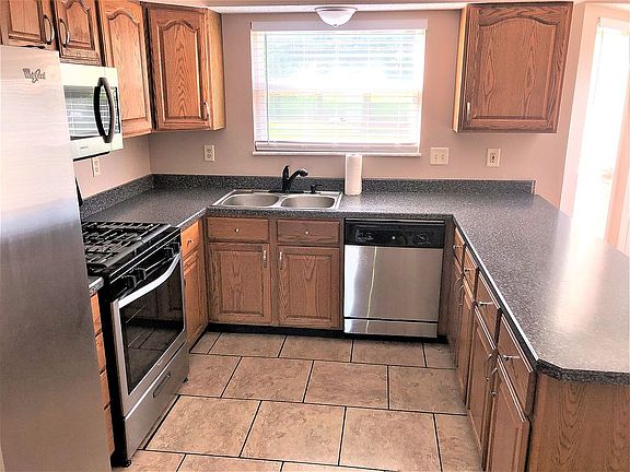 Kitchen with new SS appl