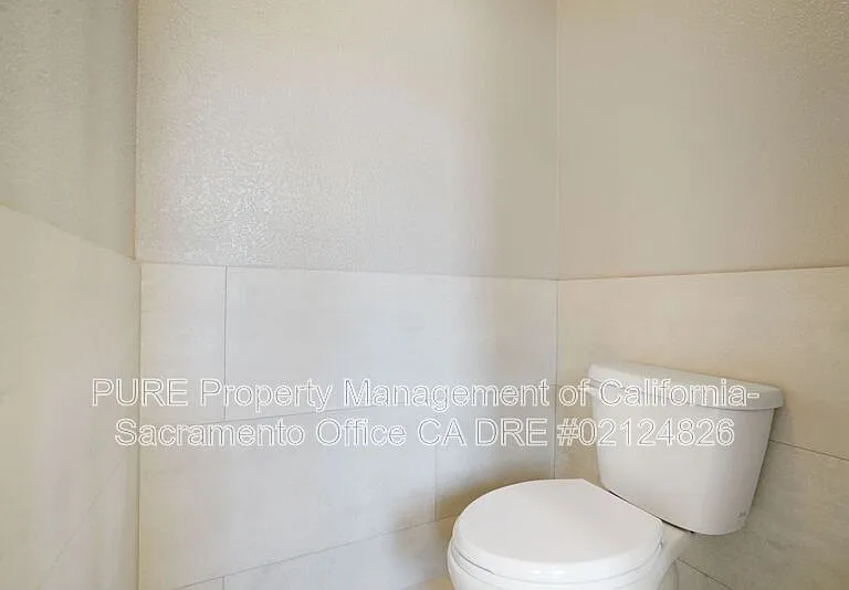 4909 Concordia Dr — Photo 32