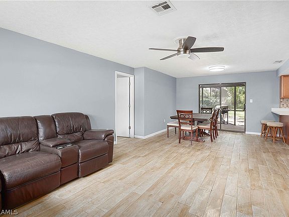 4th image of 1395 Salyers St