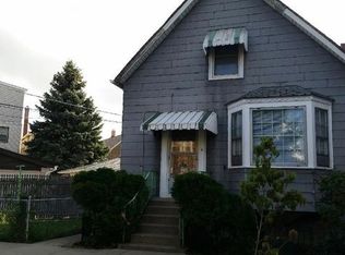 2831 N Campbell Ave, Chicago, IL 60618