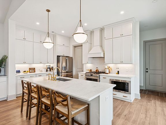 3rd image of 448 Ripple Park Dr