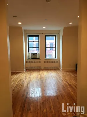 Rented by Living New York | media 3