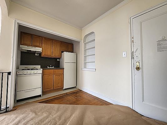 1st image of 89 Thayer St APT 4G
