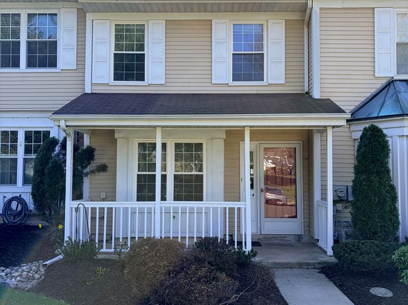 144 Leedom Way