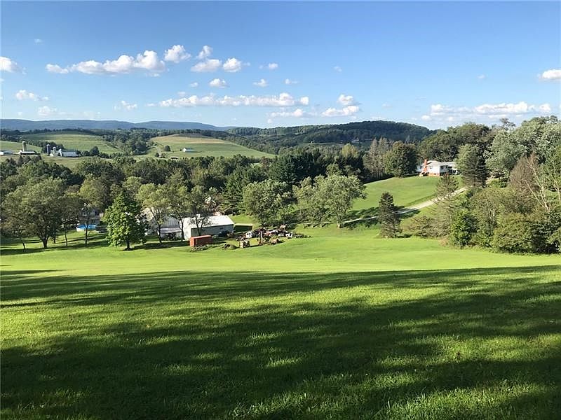 1st image of 001 Hillside Dr
