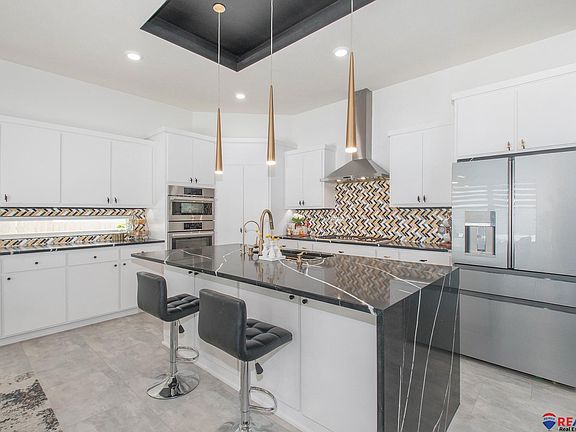 5th image of 2524 N 187th Ave