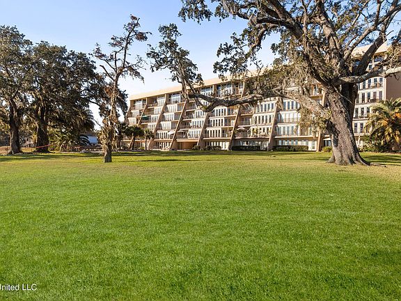 2nd image of 520 Beach Blvd APT 208