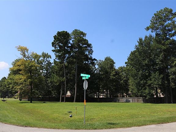 4th image of 6703 Hayden Dr