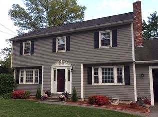 151 Hills Ferry Rd, Nashua, NH 03064