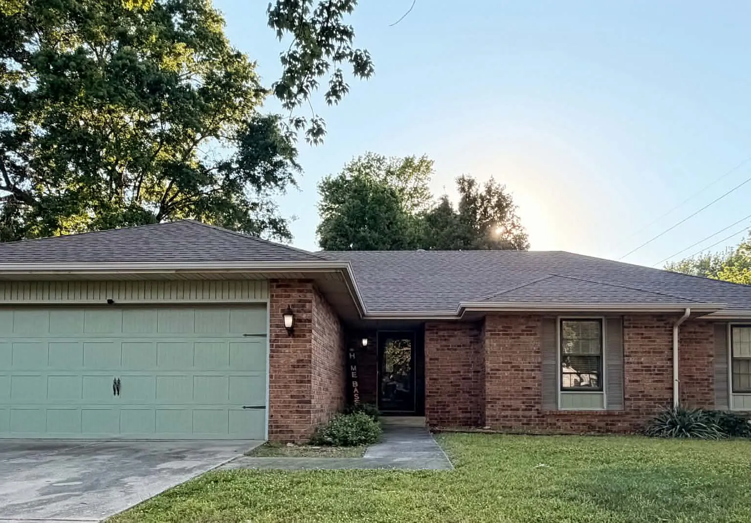 3 bed, 1741 sqft, $2,400 — Photo 1
