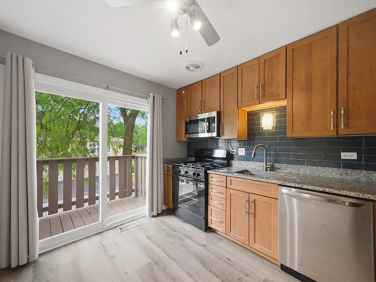 206 Nantucket Hbr #206 — Photo 5