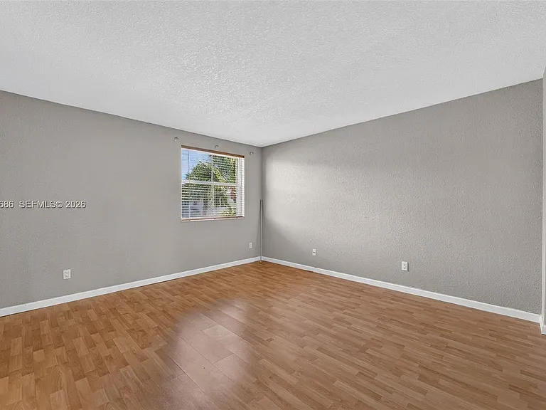4848 Grapevine Way #4848 — Photo 23