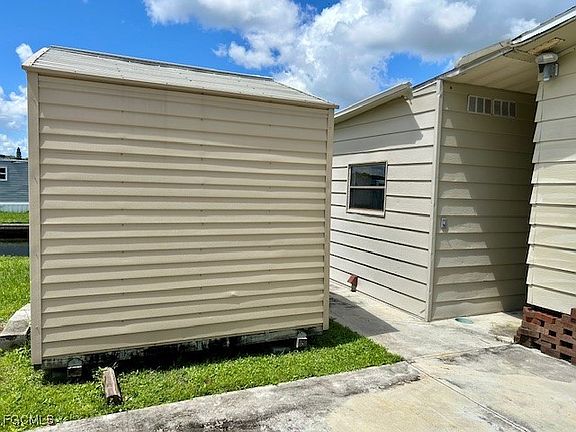 5th image of 5558 Palm Beach Blvd Lot 325