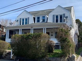 237 Broad St, New London, CT 06320