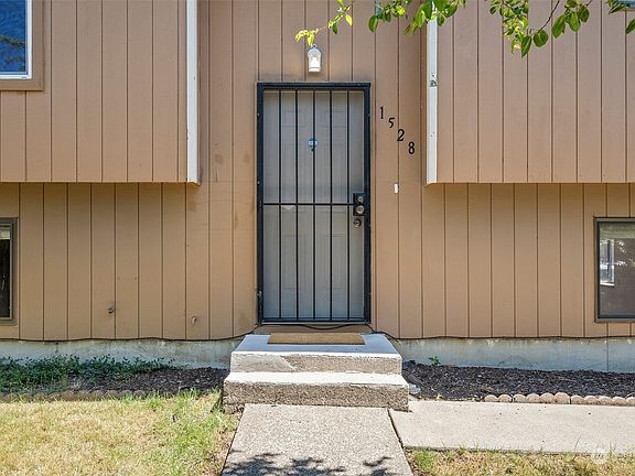 3rd image of 1528 Holman Street