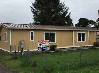 3710 Maple Ln APT C, Tillamook, OR 97141