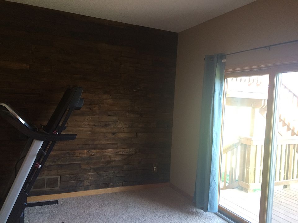 1st image of 816 Winsome Way NE