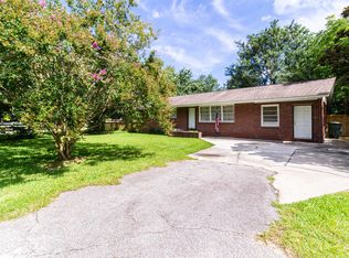 1117 Stratford Rd, Hanahan, SC 29410