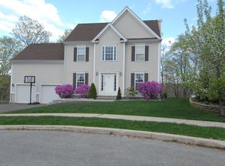 58 Renshaw Dr, East Haven, CT 06512
