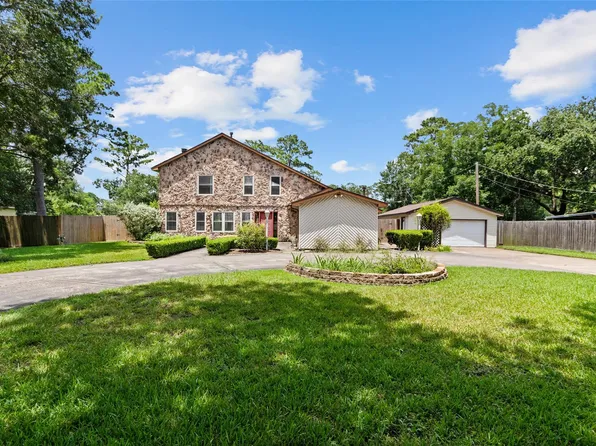5504 Sycamore Dr, Dickinson, TX 77539