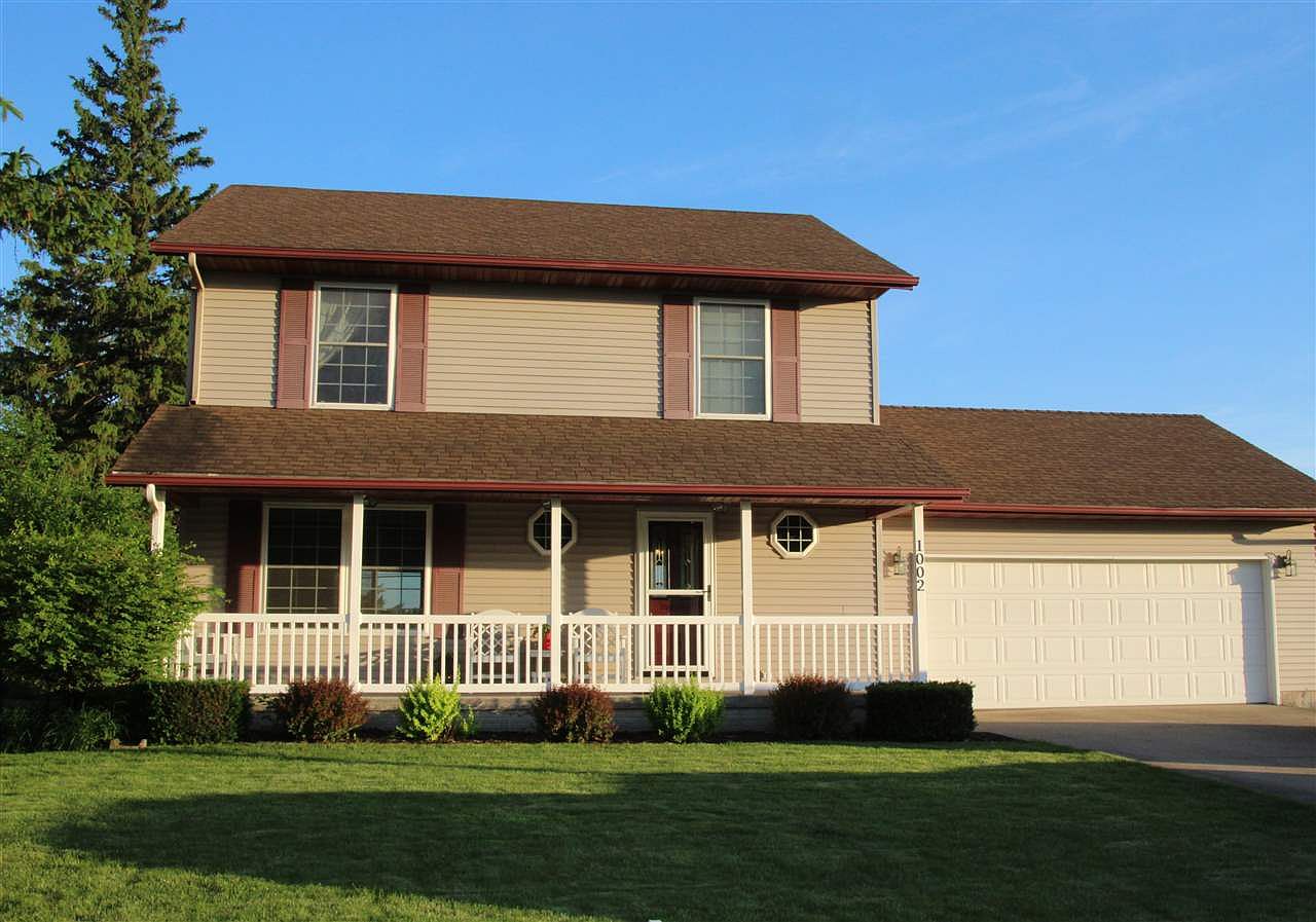 1002 Sherman St, Dysart, IA 52224 Zillow