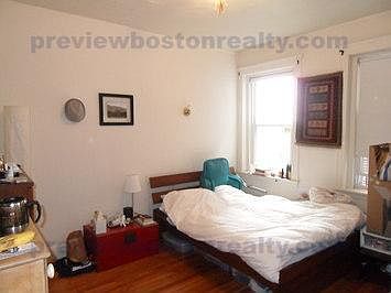 2nd image of 1800 Commonwealth Ave #264