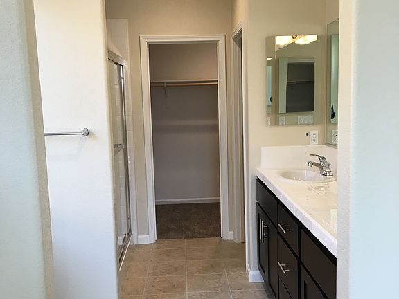 4th image of 518 Samuel Way