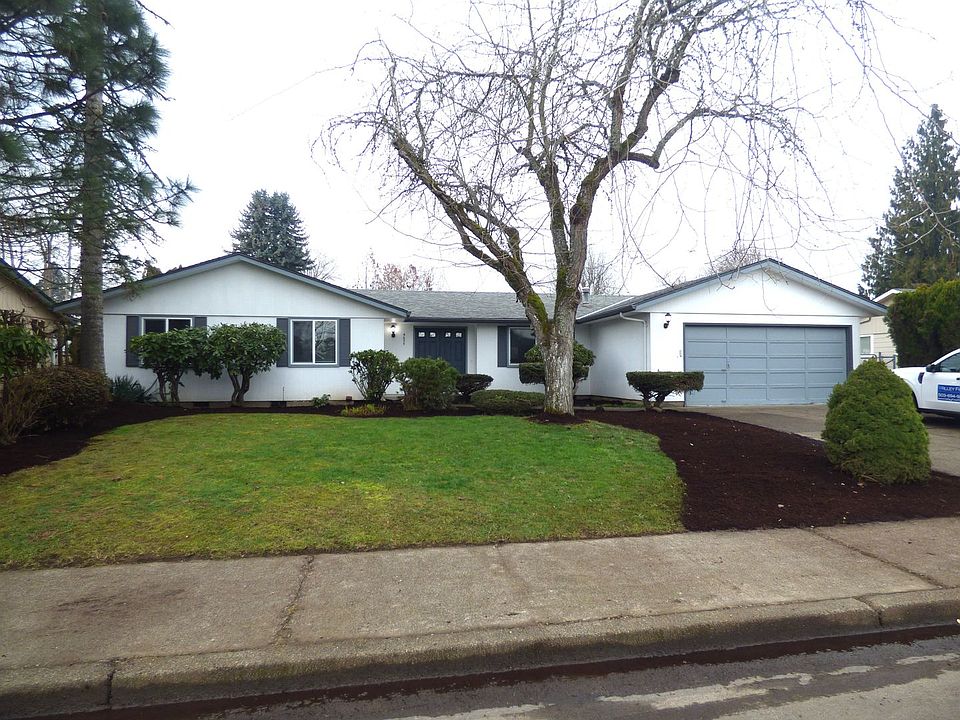 1st image of 4655 Reimann St NE