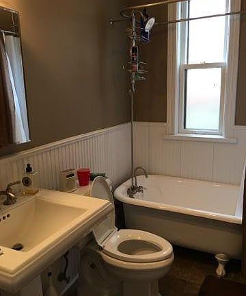 3rd image of 2157 N Magnolia Ave #3